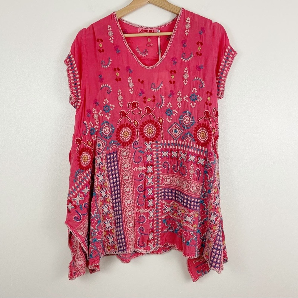 Johnny Was Madhuri Tunic Embroidered Coral Pink Short Sleeve Rayon Size Small